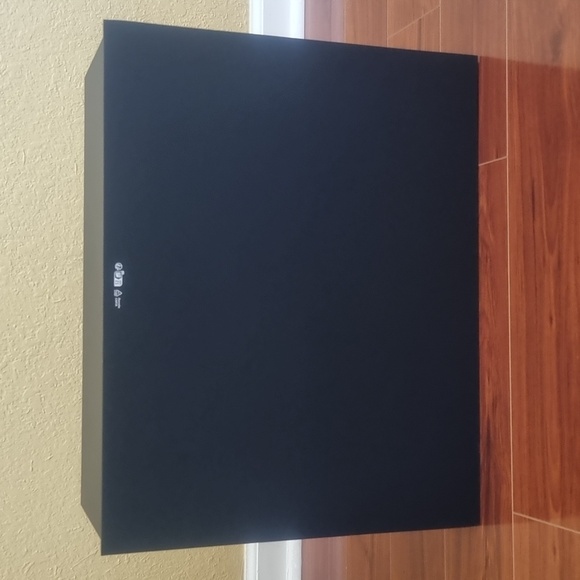 CHANEL Gift Box Black - Picture 8 of 9